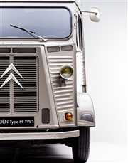 Citroën i jego samochody użytkowe na Retromobile 2017